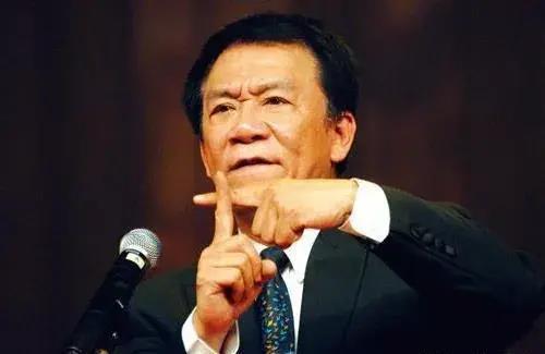 老汪爆料侯跃文视频,老汪独家爆料背后的故事 第2张 老汪爆料侯跃文视频,老汪独家爆料背后的故事 第2张